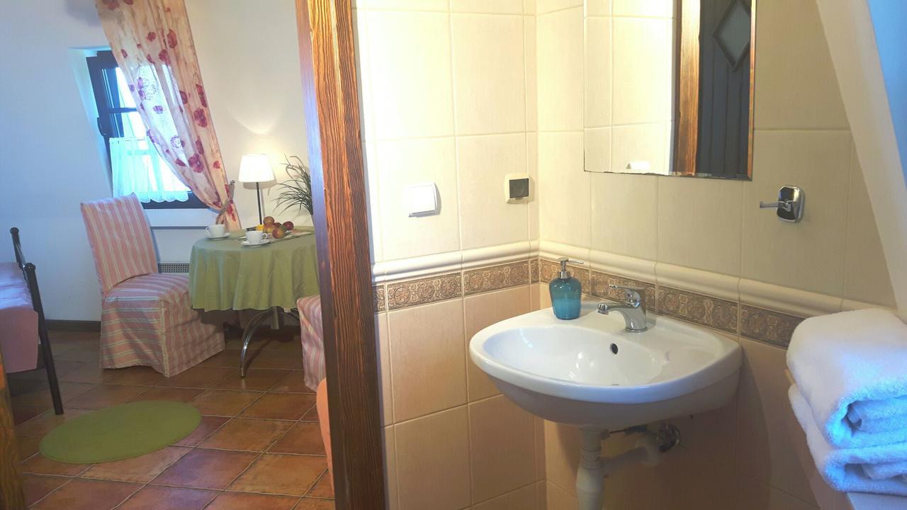 Wiatrak Nowe Guty Bed & Breakfast Exterior foto